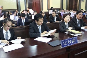 1.054 luật sư được cấp thẻ hành nghề trong năm 2017 