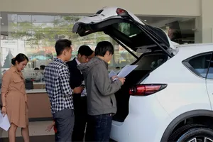 Diễn biến bất thường, kỳ lạ trên thị trường ô tô Việt