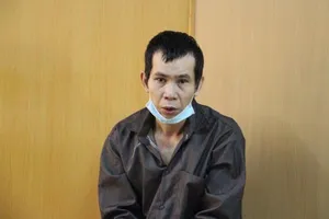 Giữa khuya giết vợ vì ghen tuông 