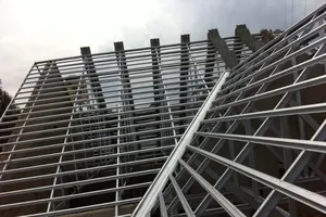 Em trai trộm cả... mái nhà của chị ruột đem bán