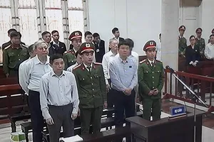 Ông Đinh La Thăng bị đề nghị 18-19 năm tù