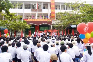 Trò viết đơn xin đổi cô dạy toán và hành xử của trường