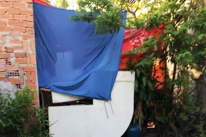 Thông tin mới vụ cãi lệnh tòa chặn lối đi cả xóm