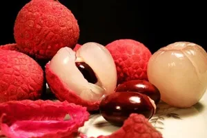 Bất ngờ bị máy đo báo có nồng độ cồn sau khi ăn vải