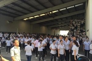 Bảo vệ Công ty Yazaki Đông Mai xịt hơi cay vào công nhân