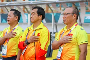 Nhật Bản lo ngại Việt Nam, ông Park nói gì về Hùng Dũng?