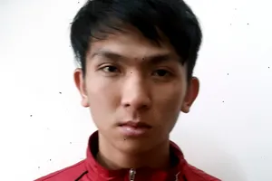 Sàm sỡ nhân viên tiếp thị bia bị đâm thấu ngực