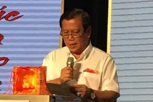 Công an Đắk Nông phối hợp với Bộ Công an phá đường dây sản xuất xăng giả của Trịnh Sướng ở Sóc Trăng. Trong ảnh: Trịnh Sướng tại một hội nghị