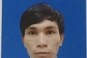 Truy nã người đàn ông dùng súng bắn người tình