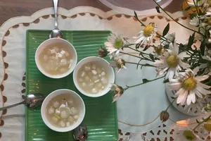 Chè bột lọc bọc dừa, trẻ 4-5 tuổi cũng biết làm 