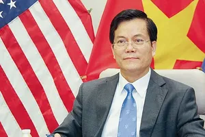 Mỹ đã viện trợ 5 triệu liều vaccine cho Việt Nam và đang xem xét viện trợ thêm