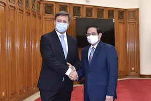 Ba Lan tặng và nhượng cho Việt Nam hơn 3,5 triệu liều vaccine phòng COVID-19