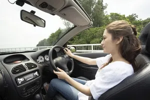 10 gợi ý giúp phái đẹp chăm sóc xe hơi tốt hơn 