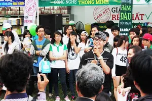 Màn nhảy flashmob sôi động tại hội sách