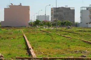 Đất nền vùng ven chỉ 5 triệu đồng/m2 vẫn ế