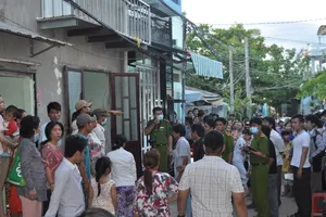 Phát hiện cặp đôi đồng tính nữ treo cổ tự tử chết cùng nhau trong nhà tắm