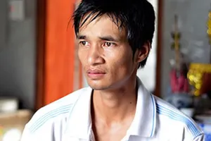 Sợ “gạch đá”, Lệ Rơi tuyên bố tạm giải nghệ khiến fan “khóc ròng“ 