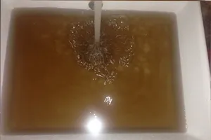 Hà Nội: Kinh hãi nước sinh hoạt bẩn như... nước cống