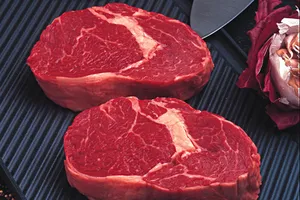 Bị bò Úc “nuốt”, bò Việt liệu "chọi" lại được?