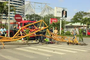UBND TP Hải Phòng trực tiếp chỉ đạo giải quyết vụ sập cần cẩu