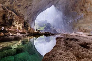 Hang Sơn Đoòng lọt top hang động kỳ vĩ nhất thế giới