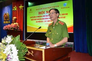 Tướng công an chia sẻ về nạn phụ nữ sang Campuchia đánh bạc