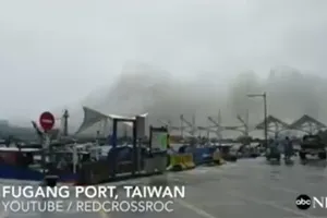 Những hình ảnh khủng khiếp của Siêu bão Meranti 