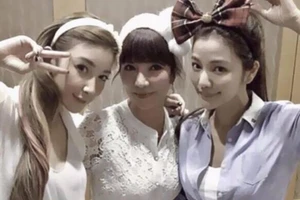 Tròn mắt với bà mẹ 41 tuổi trẻ như chưa 18