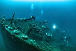 Tìm thấy xác tàu chiến Anh gần 100 năm mất tích