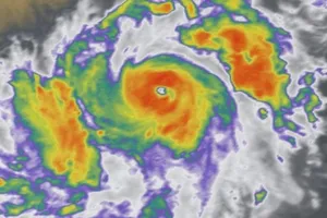 Thêm siêu bão lăm le đe dọa Mỹ 