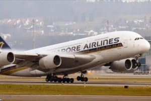 Tiếp viên hàng không bị bắt vì buôn lậu vàng