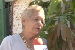 Sốc với cụ bà 71 tuổi vẫn mang thai