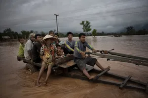 Vụ vỡ đập ở Lào: 1 nhà thầu bị tố 'biết mà không làm gì'