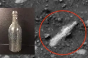 Phát hiện chai thủy tinh trên bề mặt sao Hỏa?