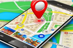 Xe tải lao xuống vách núi vì 'nghe lời' Google Maps
