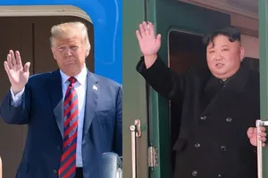Nhà Trắng: Tối mai, ông Trump và ông Kim sẽ ăn tối cùng nhau 