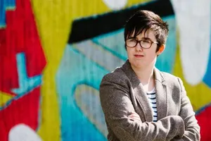 Bắt hai nghi phạm vụ nữ nhà báo Bắc Ireland bị bắn chết