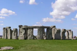Tìm được lõi đá thuộc kỳ quan Stonehenge sau 60 năm mất tích