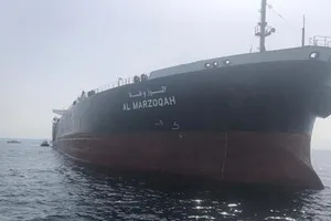 Video: Cận cảnh tàu chở dầu của Mỹ bị phá hoại ở UAE