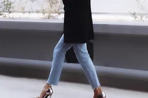 Bộ trưởng Nhật: Mang giày cao gót đi làm là cần thiết