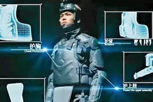 Cảnh sát Hong Kong nhập 500 bộ giáp khủng từ Trung Quốc 