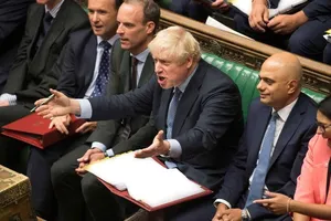 Hạ viện Anh bác yêu cầu bầu cử sớm của Thủ tướng Johnson