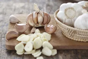 Những cách ngừa virus Corona quái lạ tại nhà