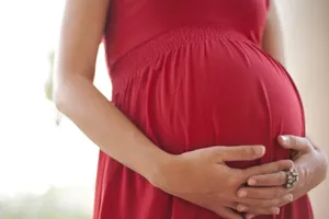 Việc thiếu các biện pháp tránh thai trong mùa dịch có thể sẽ khiến 7 triệu phụ nữ mang thai ngoài ý muốn. Ảnh: SHUTTER STOCK