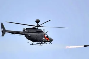 Chiếc trực thăng OH-58D bị rơi khi đang tham gia cuộc tập trận quân sự Hán Quang. Ảnh: CNA/YAHOO