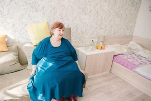 Bà Nurdinova sau khi trãi qua ca phẫu thuật và giảm được 200 kg. Ảnh: 72.RU/RT