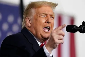 Ông Trump tin mình thắng chắc vì có bùa may mắn