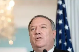 Ngoại trưởng Pompeo cách ly vì tiếp xúc ca nhiễm COVID-19
