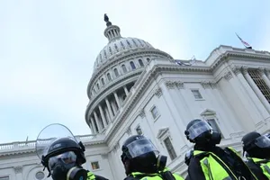 Nhân viên an ninh điện Capitol thiệt mạng sau vụ bạo động