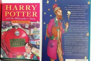 2 bản Harry Potter hiếm được rao bán với giá 3,4 tỉ 